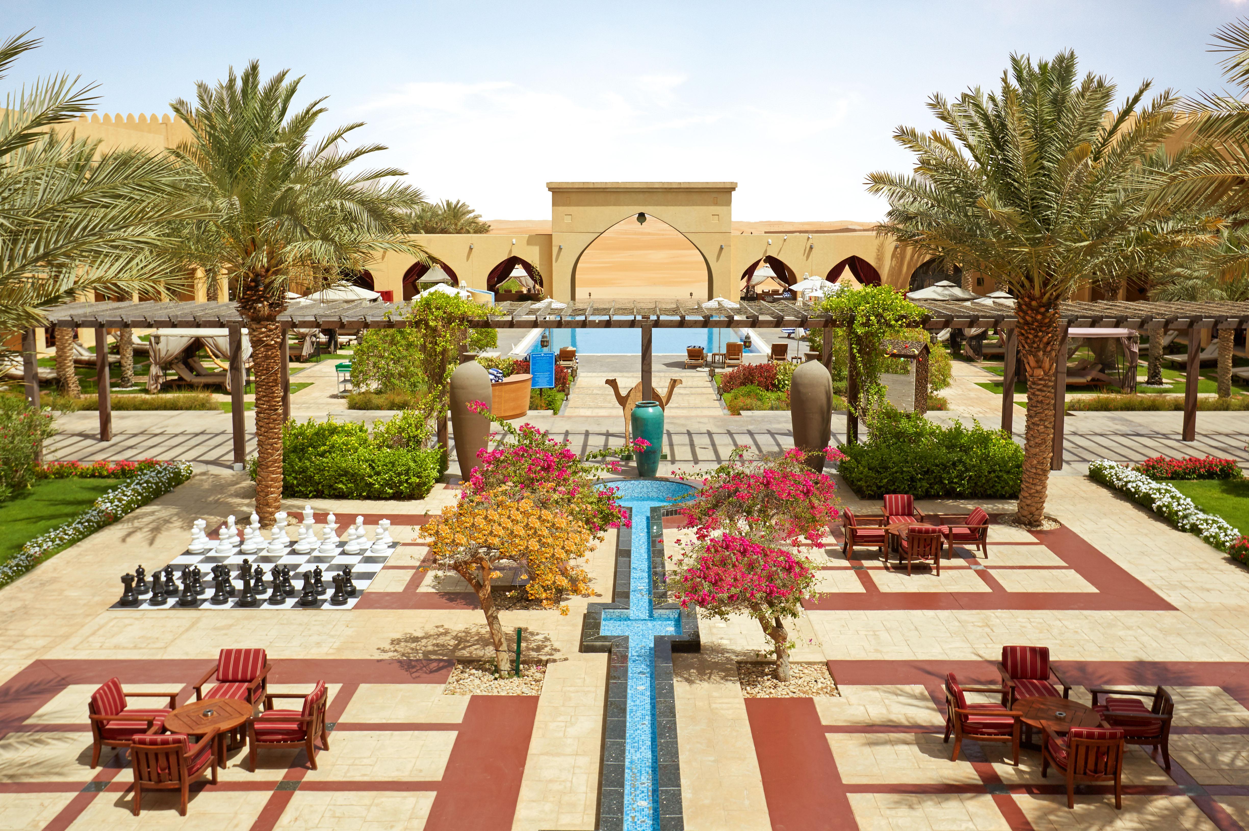 Aldhafra Resort, Vignette Collection By Ihg Madinat Zayed Exterior photo