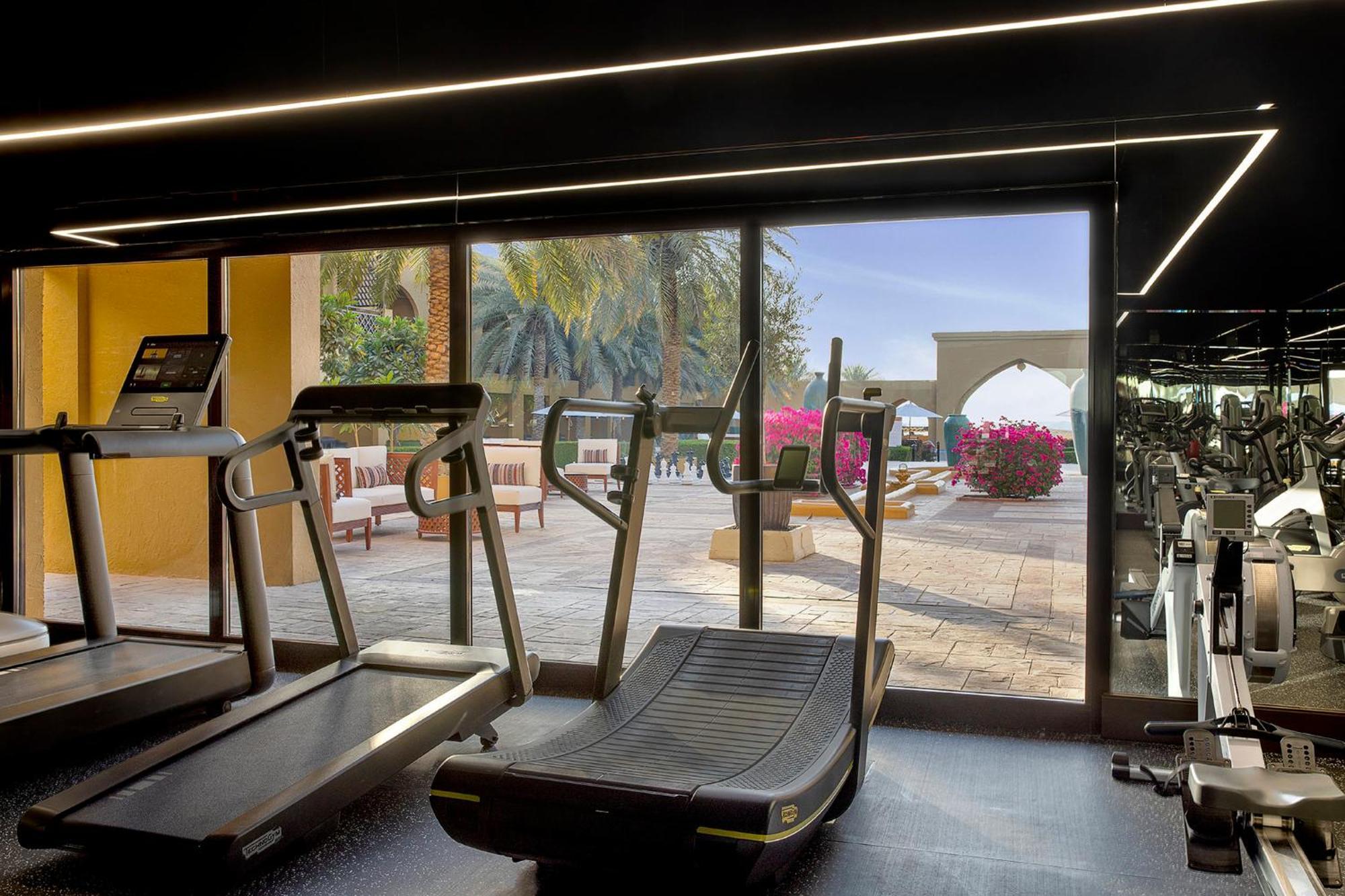Aldhafra Resort, Vignette Collection By Ihg Madinat Zayed Exterior photo