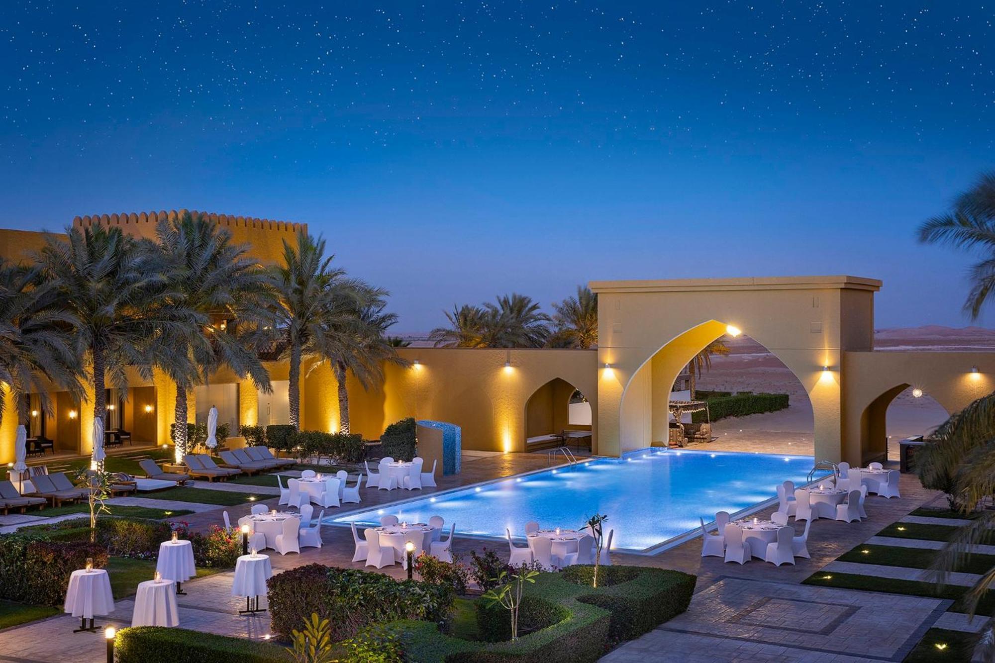 Aldhafra Resort, Vignette Collection By Ihg Madinat Zayed Exterior photo