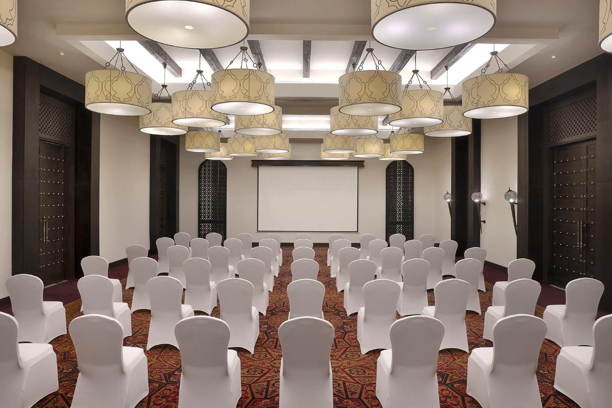 Aldhafra Resort, Vignette Collection By Ihg Madinat Zayed Exterior photo