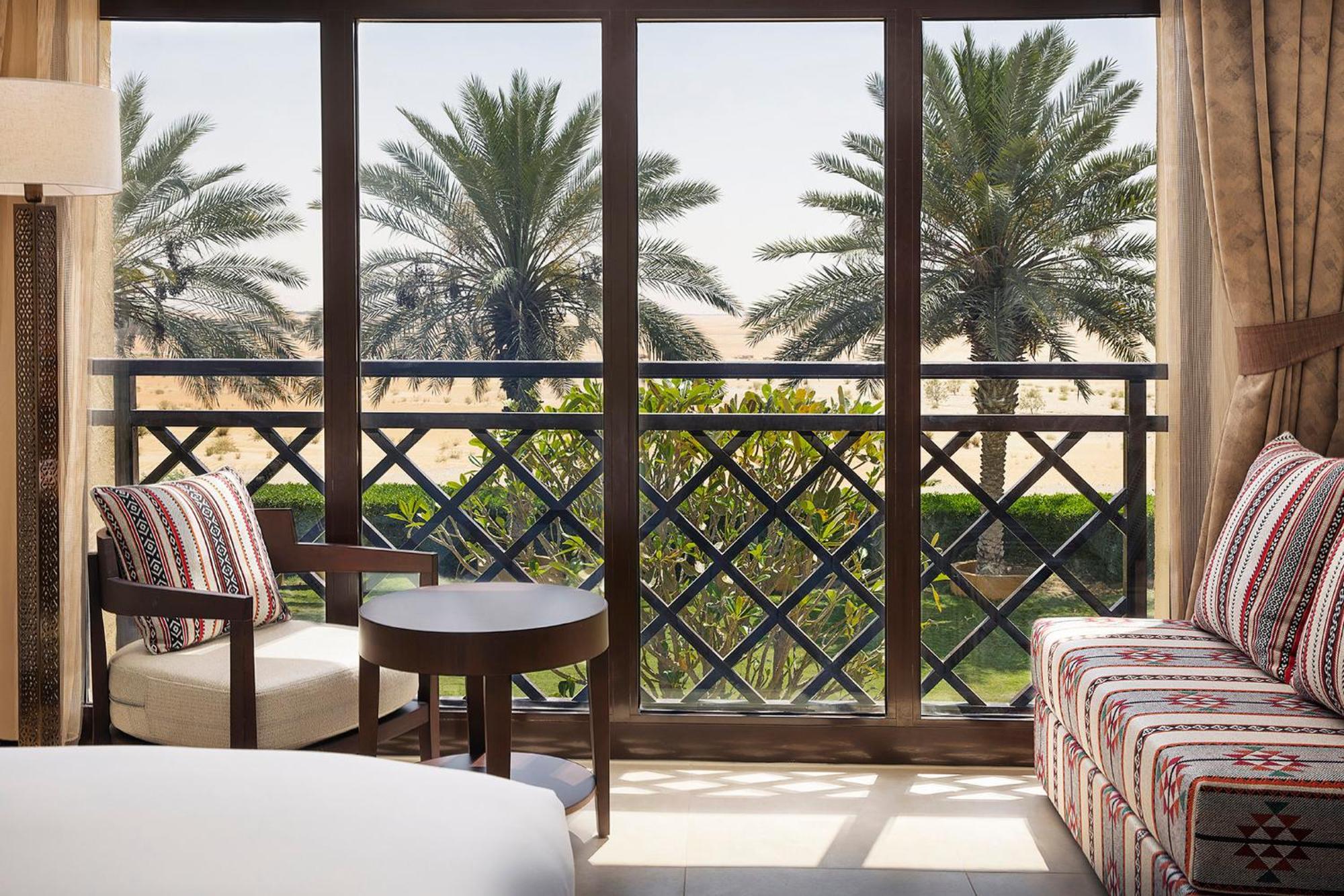 Aldhafra Resort, Vignette Collection By Ihg Madinat Zayed Exterior photo