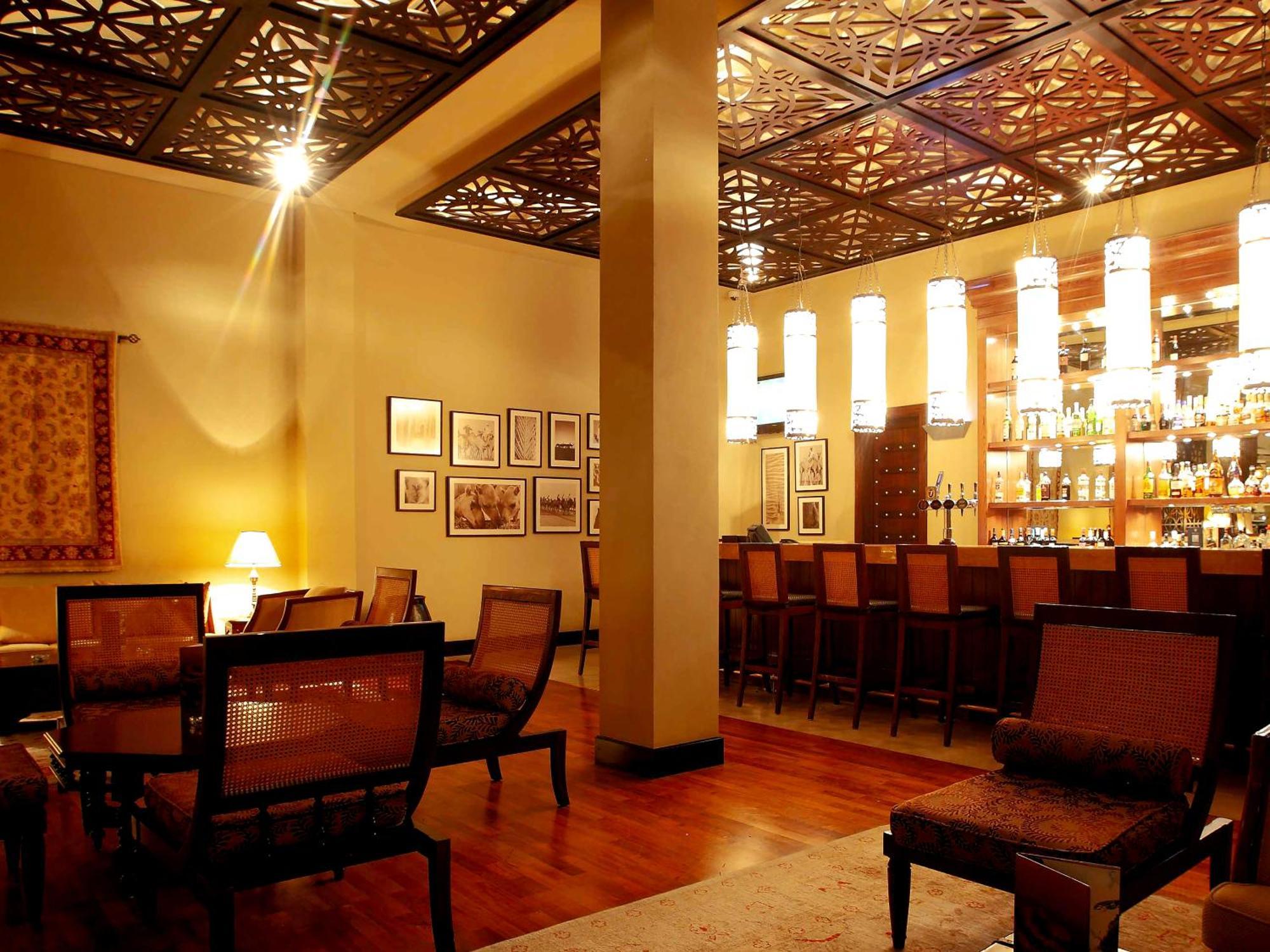 Aldhafra Resort, Vignette Collection By Ihg Madinat Zayed Exterior photo