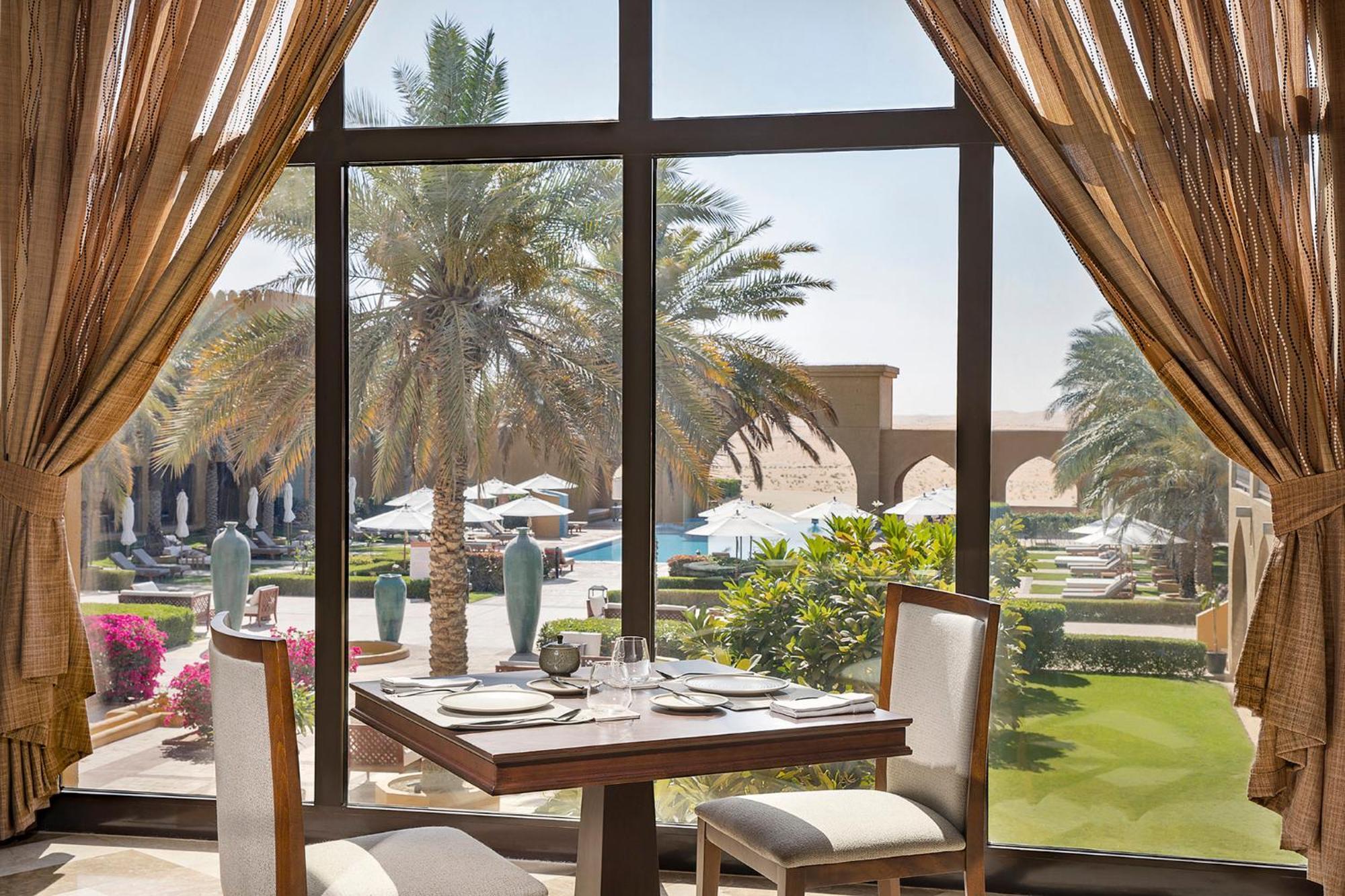 Aldhafra Resort, Vignette Collection By Ihg Madinat Zayed Exterior photo
